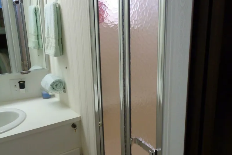 Slide: The Image of Hatteras 70 Cockpit Motor Yacht 1987 - 5577087