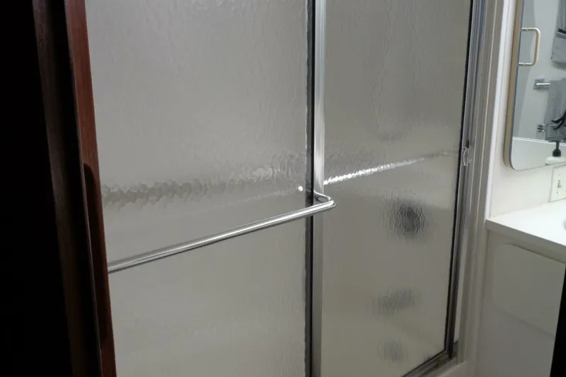 Slide: The Image of Hatteras 70 Cockpit Motor Yacht 1987 - 5577097