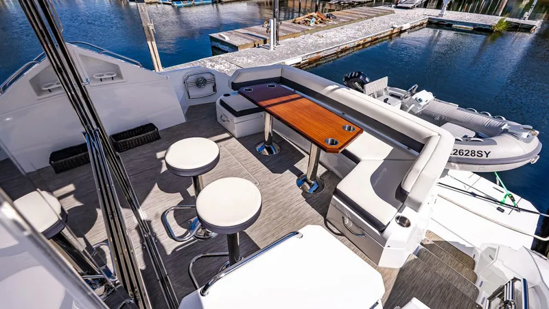 Slide: The Image of Cruisers 54 Cantius 2019 - 5594877