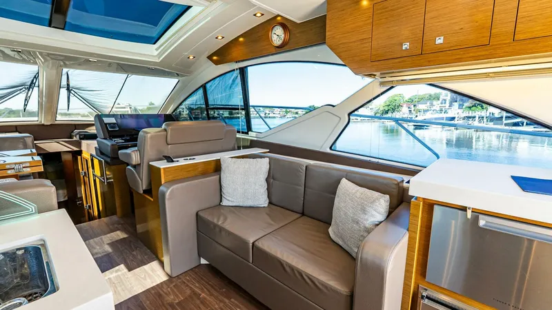 Slide: The Image of Cruisers 54 Cantius 2019 - 5594856