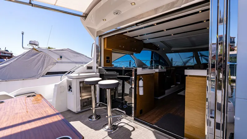 Slide: The Image of Cruisers 54 Cantius 2019 - 5594872