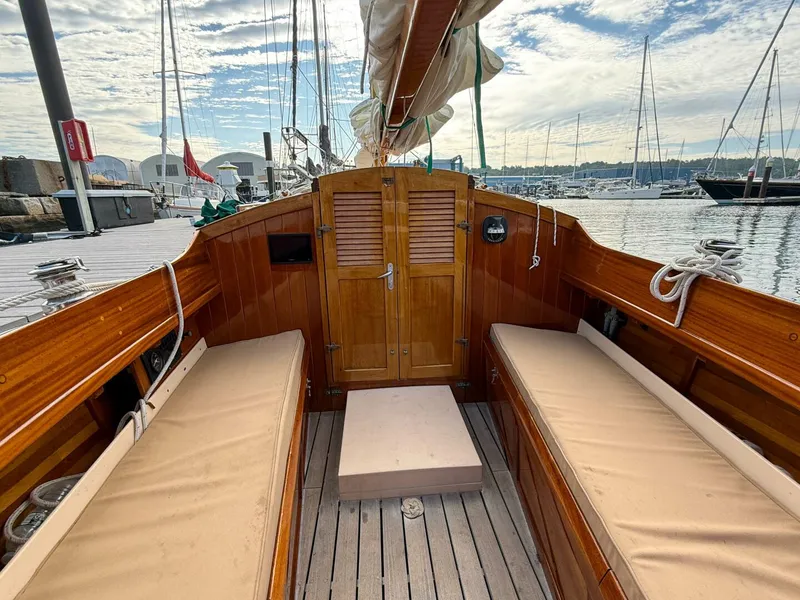 Slide: The Image of Herreshoff Custom Doug Hylan designed Rozinante 2004 - 5577931