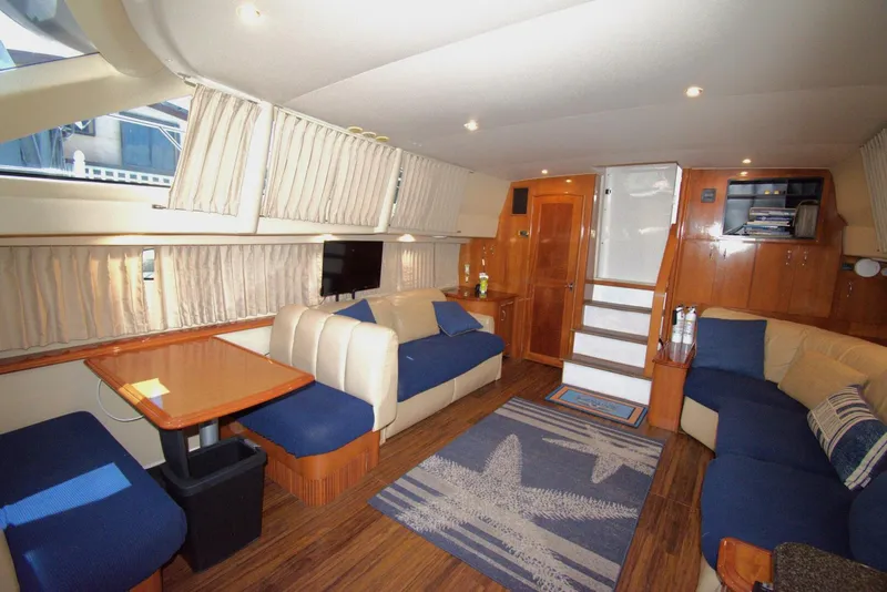 Slide: The Image of Carver 444 Cockpit Motor Yacht 2005 - 5580421