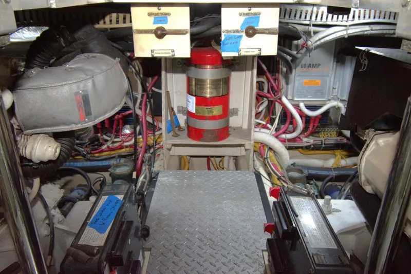 Slide: The Image of Carver 444 Cockpit Motor Yacht 2005 - 5580499