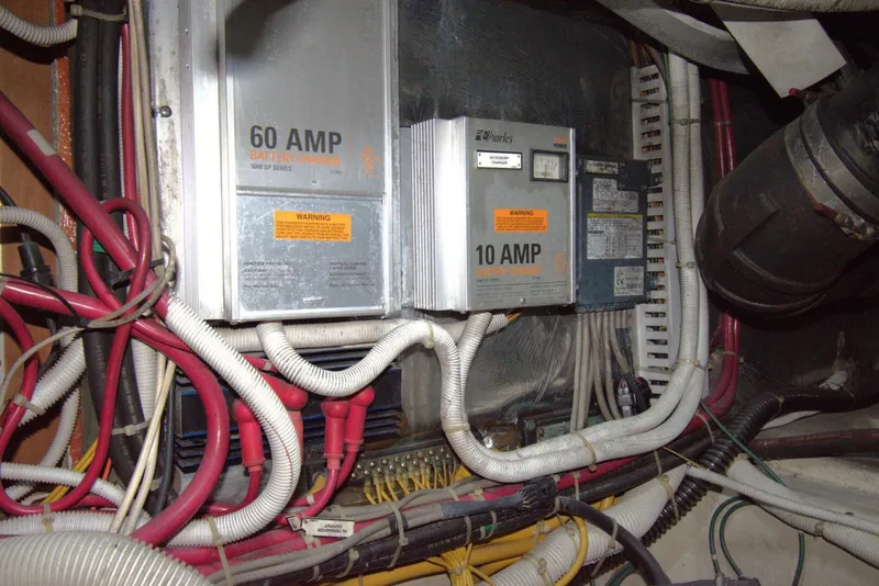 Slide: The Image of Carver 444 Cockpit Motor Yacht 2005 - 5580502