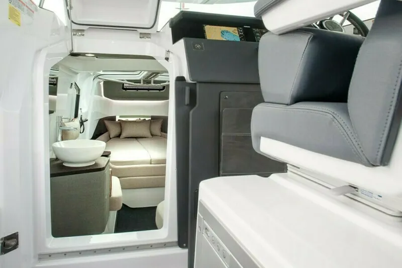 Slide: The Image of Axopar 37 XC CROSS CABIN BRABUS Trim 2026 - 5578084