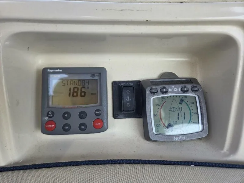 Slide: The Image of Hake / Seaward 32RK 2011 - 5584240