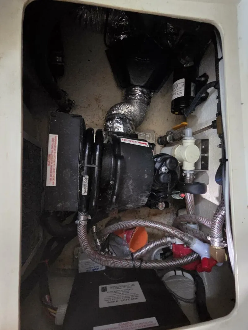 Slide: The Image of Hake / Seaward 32RK 2011 - 5584267