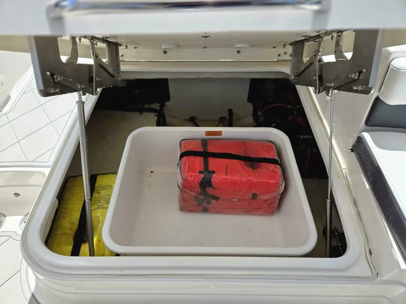 Slide: The Image of Chaparral 280 OSX 2022 - 5578871