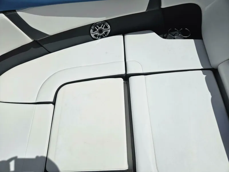 Slide: The Image of Chaparral 280 OSX 2022 - 5578875