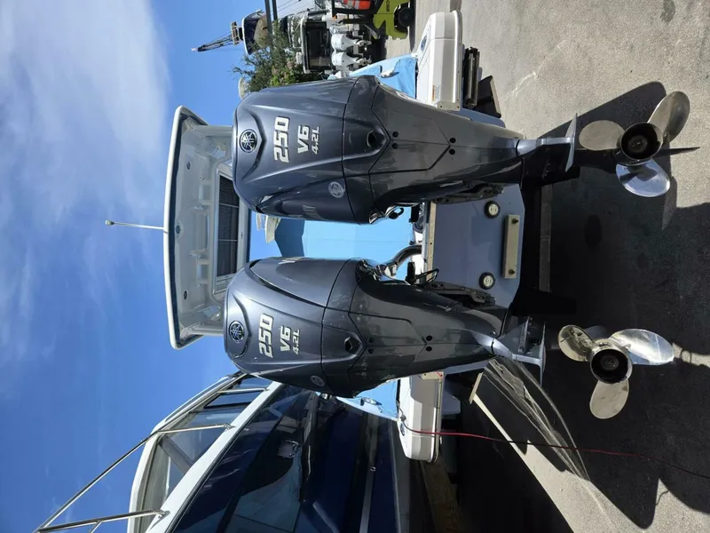 Slide: The Image of Chaparral 280 OSX 2022 - 5578887