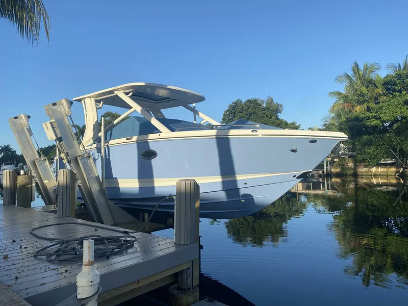 Slide: The Image of Chaparral 280 OSX 2022 - 5578861