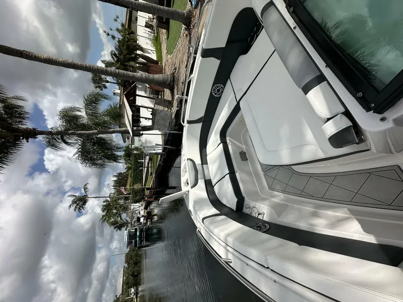 Slide: The Image of Chaparral 280 OSX 2022 - 5578866