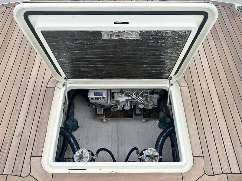 Slide: The Image of 0005481873 - 5825540