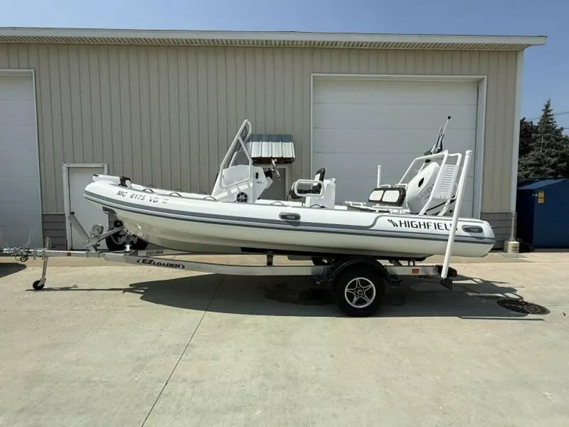 The Image of Highfield SP 560 2025 - 5579328