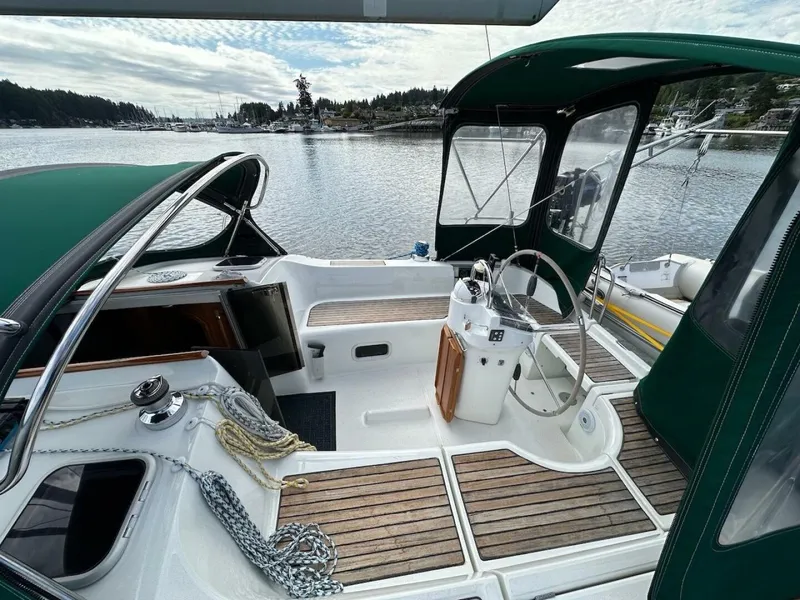 Slide: The Image of Beneteau 361 2001 - 5579479
