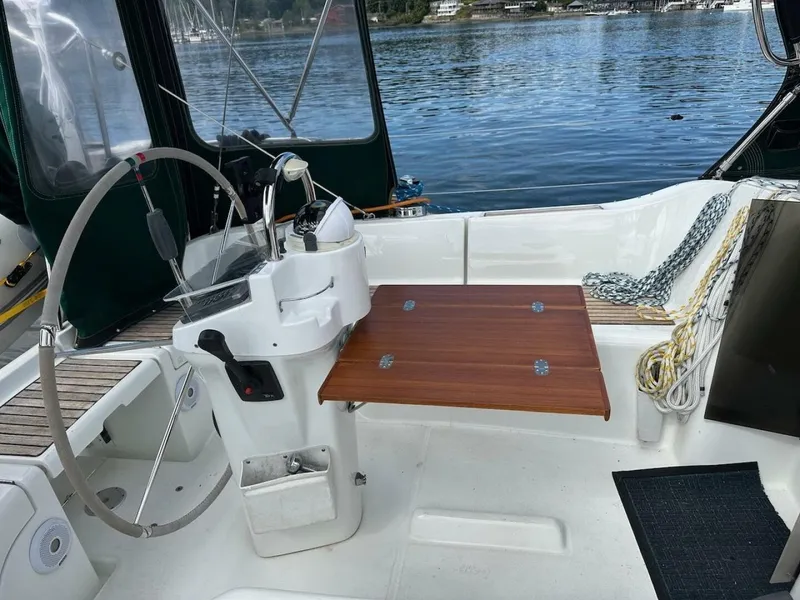 Slide: The Image of Beneteau 361 2001 - 5579481