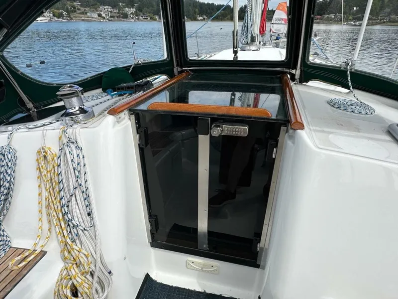 Slide: The Image of Beneteau 361 2001 - 5579490