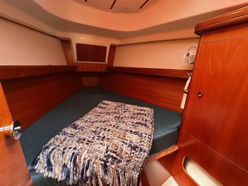 Slide: The Image of Beneteau 361 2001 - 5579506