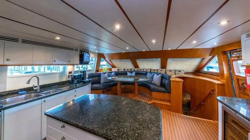 Slide: The Image of Galley Looking Fwd - 5579598