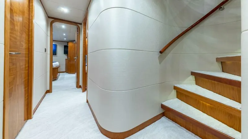 Slide: The Image of Accommodation Foyer - 5579607