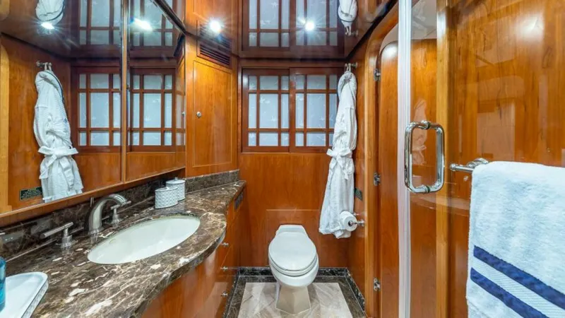 Slide: The Image of Port Master Head - 5579619