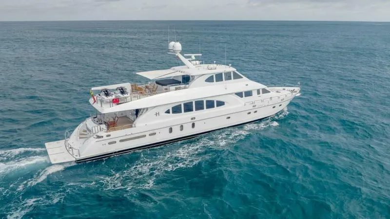 Slide: The Image of Aft Stern Quarter - 5579661