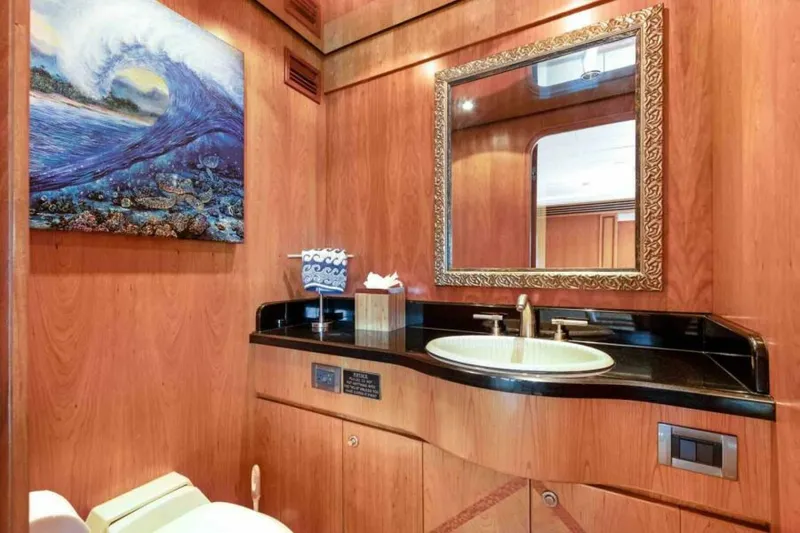 Slide: The Image of Day Head - 5579593