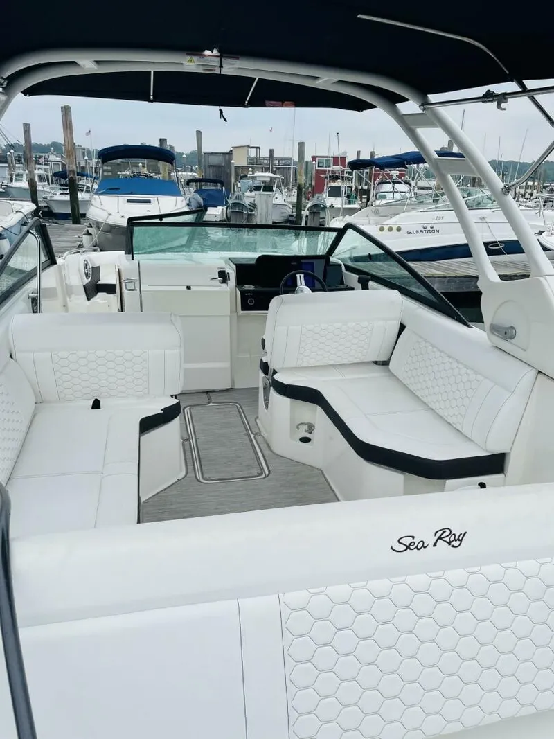 Slide: The Image of Sea Ray 25 2022 - 5579807