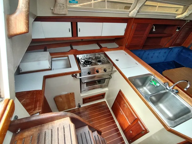 Slide: The Image of Catalina 36 1987 - 5580293