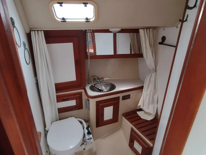 Slide: The Image of Catalina 36 1987 - 5580335