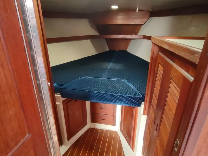 Slide: The Image of Catalina 36 1987 - 5580326