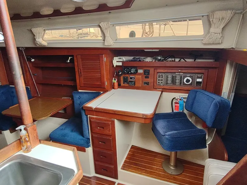 Slide: The Image of Catalina 36 1987 - 5580327