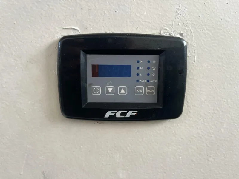 Slide: The Image of Key West Sportfish 1983 - 5581769