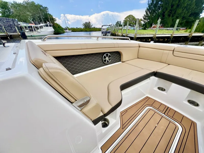 Slide: The Image of Sea Ray SDX 290 OB 2019 - 5859174