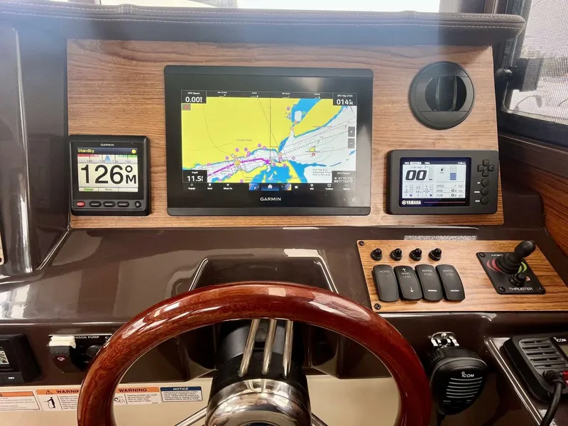 Slide: The Image of Ranger Tug R-27 2023 - 5580488