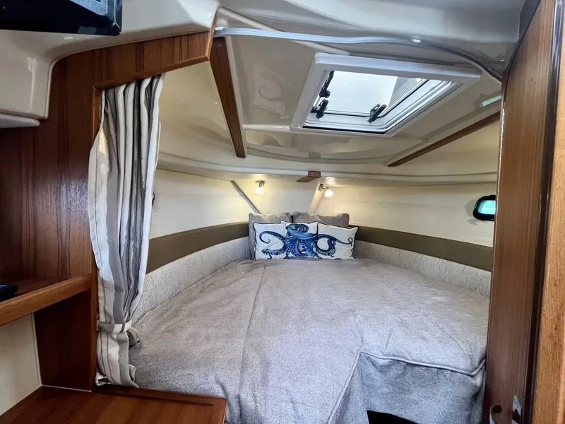 Slide: The Image of Ranger Tug R-27 2023 - 5580505