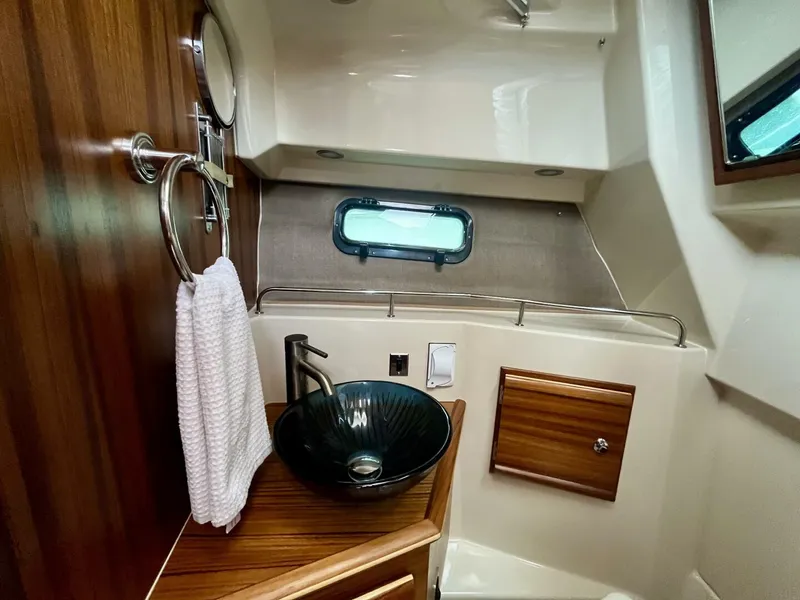 Slide: The Image of Ranger Tug R-27 2023 - 5580511