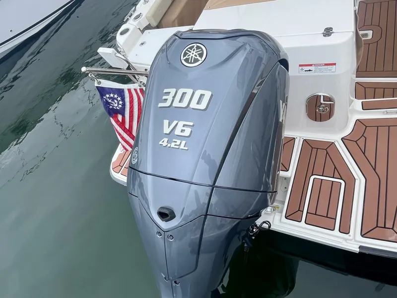 Slide: The Image of Ranger Tug R-27 2023 - 5580353