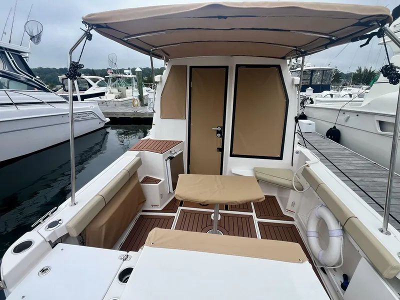 Slide: The Image of Ranger Tug R-27 2023 - 5580358