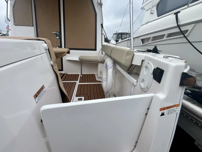 Slide: The Image of Ranger Tug R-27 2023 - 5580362