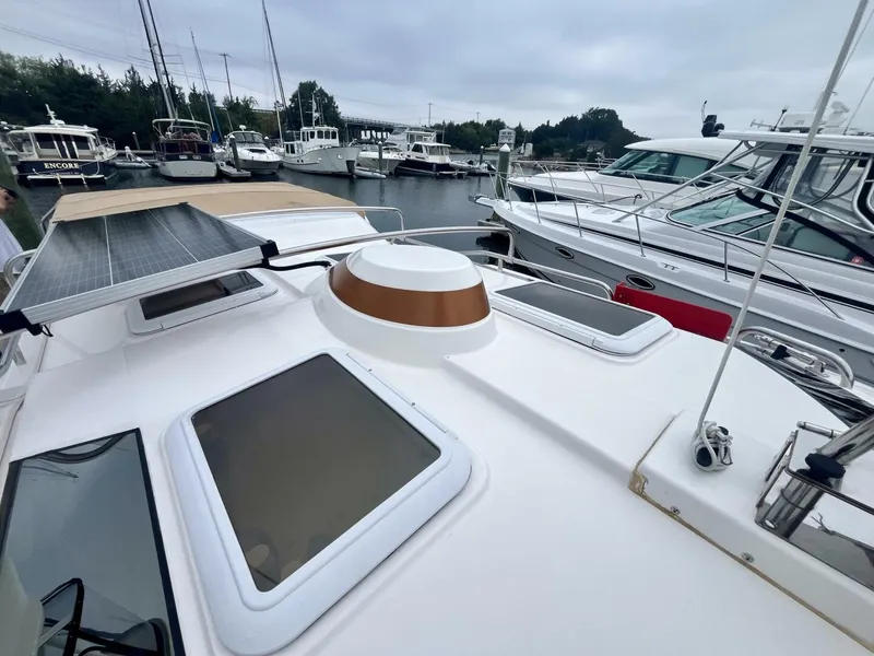 Slide: The Image of Ranger Tug R-27 2023 - 5580412