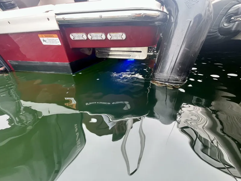 Slide: The Image of Ranger Tug R-27 2023 - 5580438