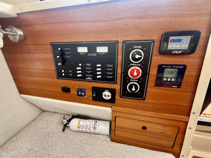 Slide: The Image of Ranger Tug R-27 2023 - 5580474