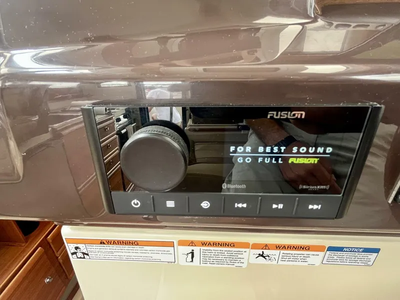 Slide: The Image of Ranger Tug R-27 2023 - 5580485