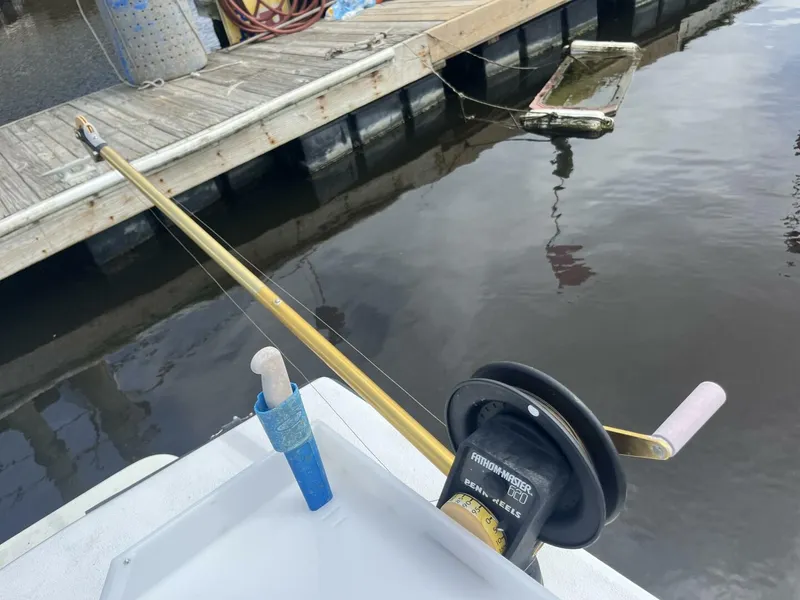 Slide: The Image of Mako 284 1985 - 5586268