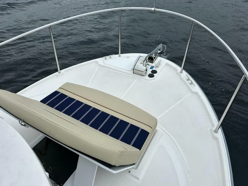 Slide: The Image of Ranger Tug R-27 2022 - 5599302