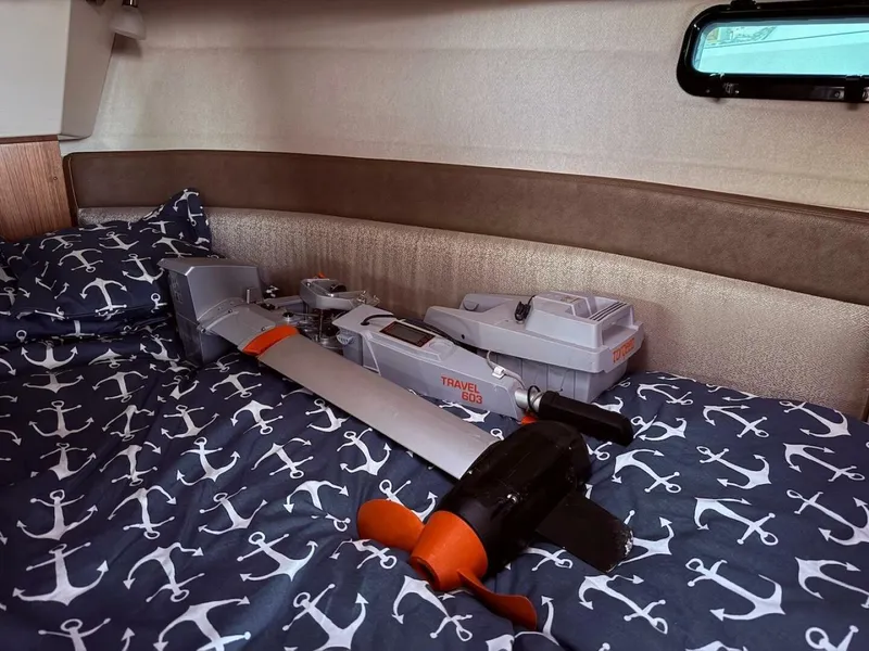 Slide: The Image of Ranger Tug R-27 2022 - 5599456