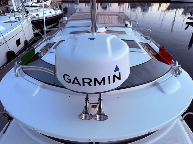 Slide: The Image of Ranger Tug R-27 2022 - 5599272