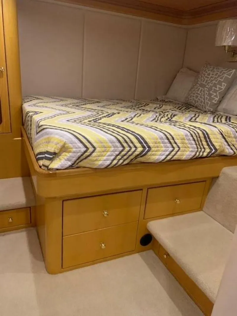 Slide: The Image of Wendon 605 2005 - 5580962